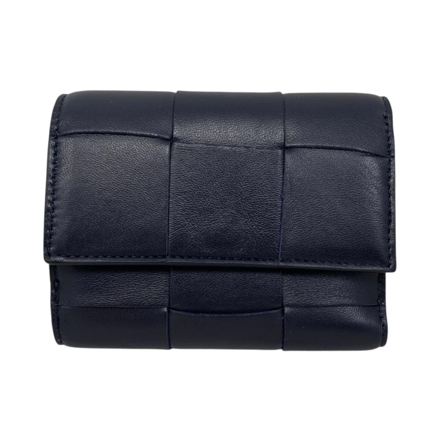 ボッテガヴェネタ　カセット三つ折りファスナーウォレット　ネイビー BOTTEGA VENETA（ボッテガ・ヴェネタ） 3つ折り財布 カセット