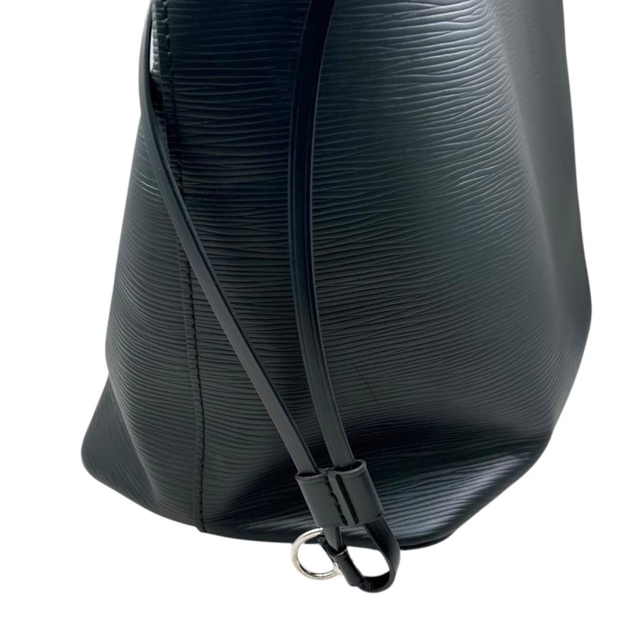 【中古】 LOUIS VUITTON ルイ・ヴィトン ショルダーバッグ M11930 ネヴァーフル MM エピレザー/ノワール 肩掛け ポーチ付 SV金具 BK 黒 26007468 CA LOUIS VUITTON - 【中古】 LOUIS VUITTON ルイ・ヴィトン ショルダー