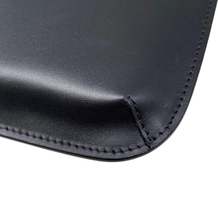 FENDI（フェンディ） ショルダーバッグ FFダイヤモンド フォンポーチ