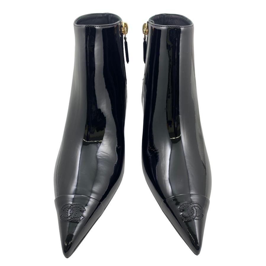 CHANEL シャネル G38735 Y55743 K3895 パテント カーフスキン ショート