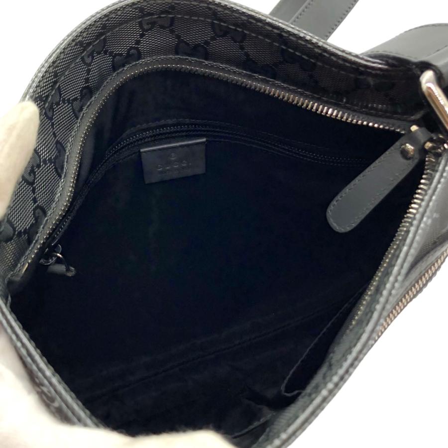 GUCCI（グッチ） GGスプリーム メッセンジャー ショルダーバッグ