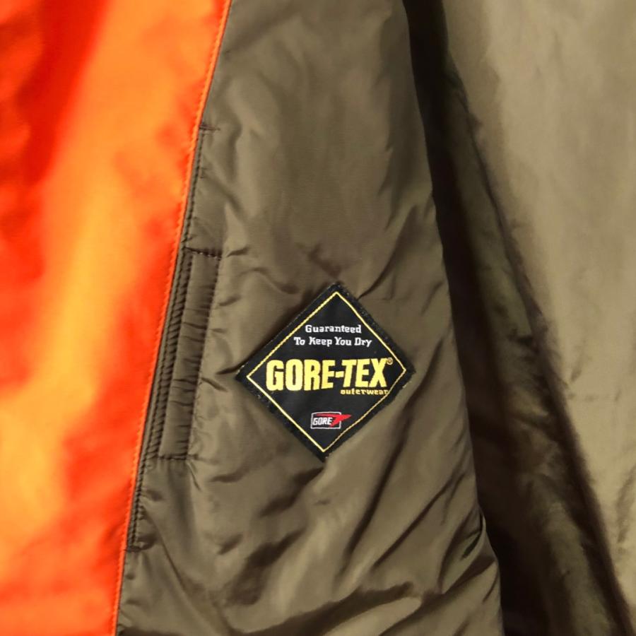 PRADA プラダ ハイネックジャンバー GORE-TEX Tg.52 ゴアテック PRADA プラダ ハイネックジャンバー GORE-TEX Tg.52 ゴアテック