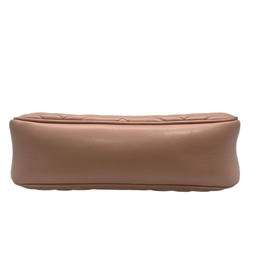 GUCCI（グッチ） ショルダーバッグ キルティング スモールショルダー