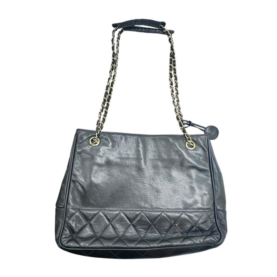 CHANEL（シャネル） マトラッセ チェーン ショルダーバッグ ブラック