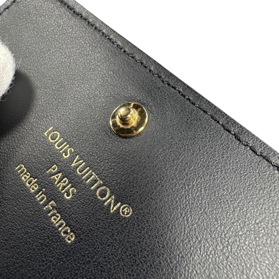 LOUIS VUITTON（ルイ・ヴィトン） 財布 ポルトフォイユ・カプシーヌ