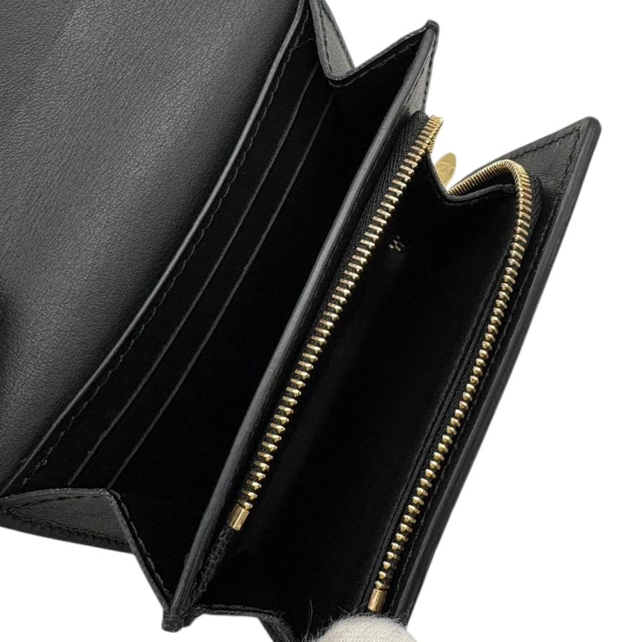 LOUIS VUITTON（ルイ・ヴィトン） 財布 ポルトフォイユ・カプシーヌ