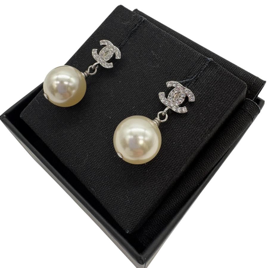 CHANEL（シャネル） ピアス ココマーク CC ラインストーン パール