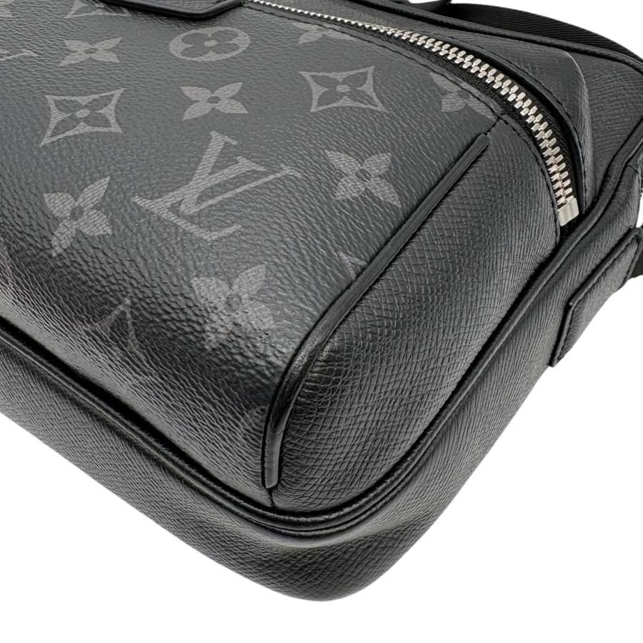 LOUIS VUITTON（ルイ・ヴィトン） ショルダーバッグ アウトドア