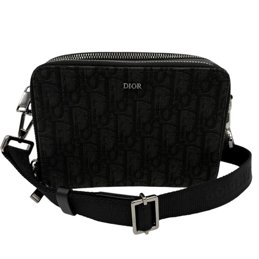 Christian Dior（クリスチャン・ディオール） ジップポーチ ストラップ 