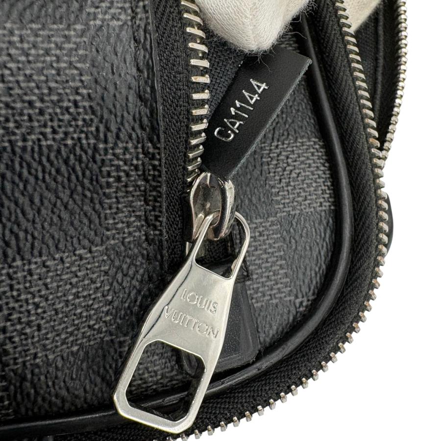 LOUIS VUITTON（ルイ・ヴィトン） ショルダーバッグ アンブレール