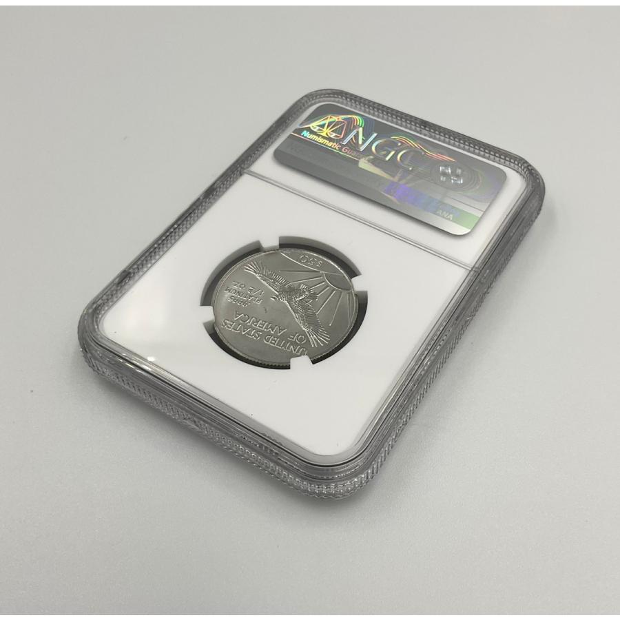 2001年 アメリカ プラチナ イーグル 50ドル 1/2oz リバティ NGC社鑑定