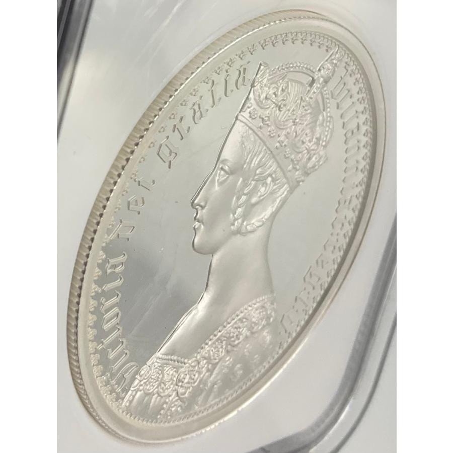 2021年 イギリス ゴシッククラウン ポートレート ヴィクトリア