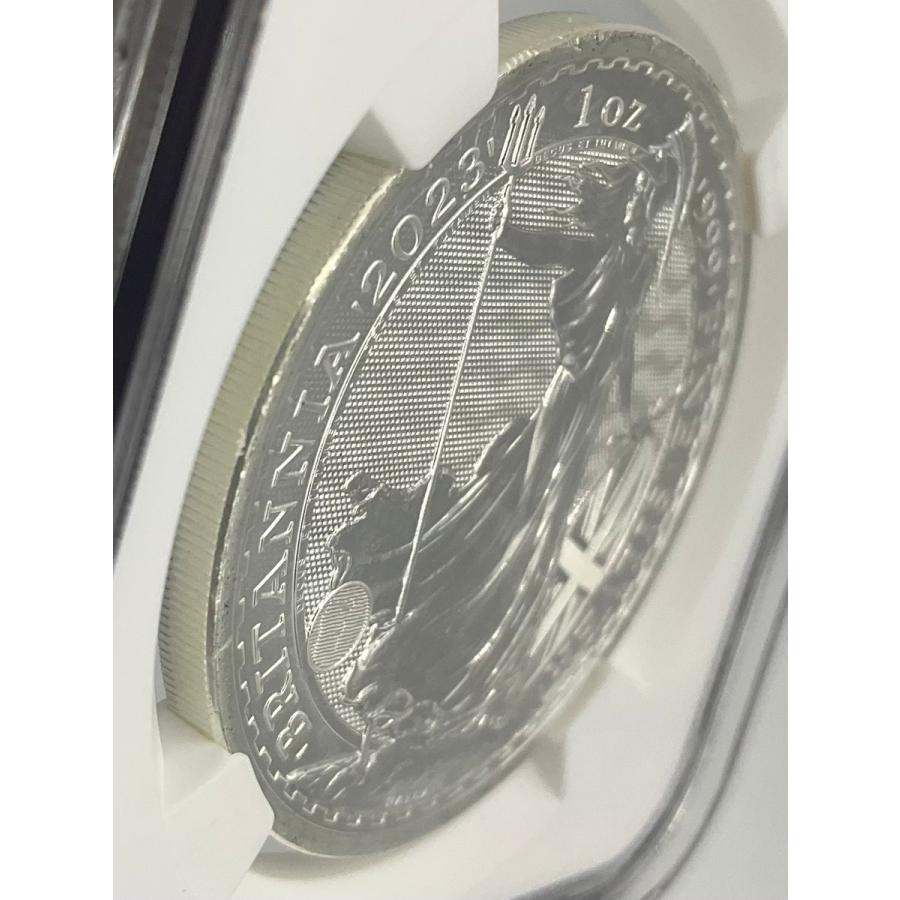 イギリス 2ポンド 銀貨 2023年 1オンス ブリタニア 純銀製 ga1302 2023年 イギリス ブリタニア ロイヤルミント 1oz 2ポンド 銀貨