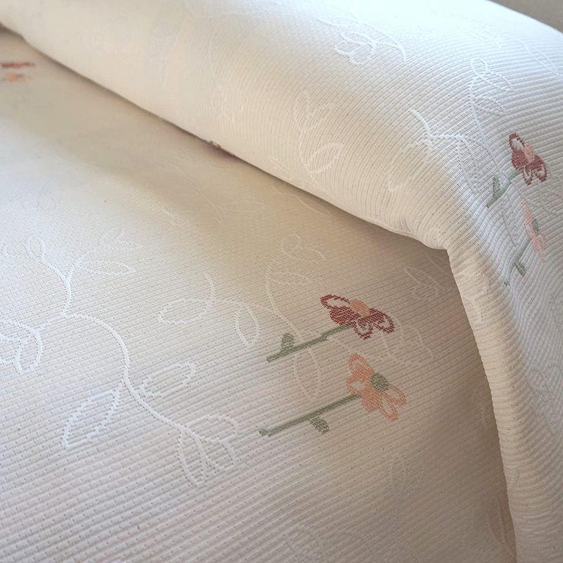 刺繍したようにきれいな花模様 ジャガード織 ベッドスプレッド カーロタ ピンク セミダブル 200×270cm 1.8? スペイン製 日本仕