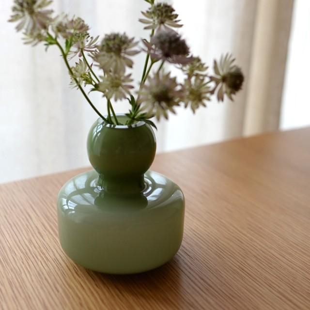マリメッコ Marimekko 花瓶 フラワーベース オリーブオパール 601 オリーヴ グリーン 北欧 フィンランド 40 601 Lifestyle Home 通販 Yahoo ショッピング