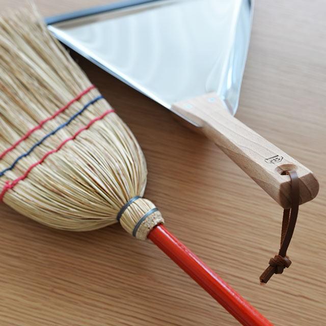 ほうき ちりとり セット レデッカー ダストパンデルタ 赤い柄のほうきs セット チリトリ おしゃれ 53 s2 Lifestyle Home 通販 Yahoo ショッピング