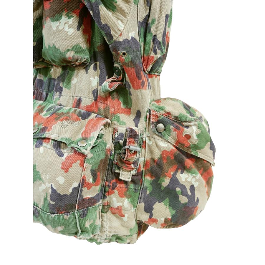 MILITARY スイス軍 M57 フィールドジャケット バックパック付 MILITARY スイス軍 M57 フィールドジャケット バックパック付
