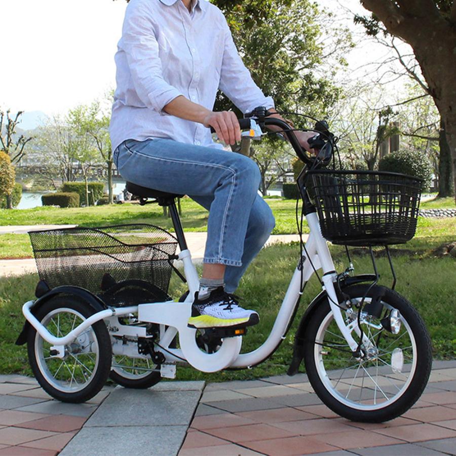 ロータイプ3輪自転車 LEDライト付き スイング機能レバー 前輪安全