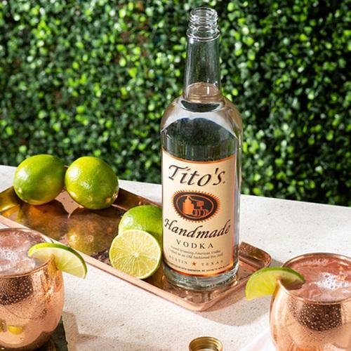 ティトーズ ハンドメイド クラフトウォッカ 750ml 40度 正規品 全米