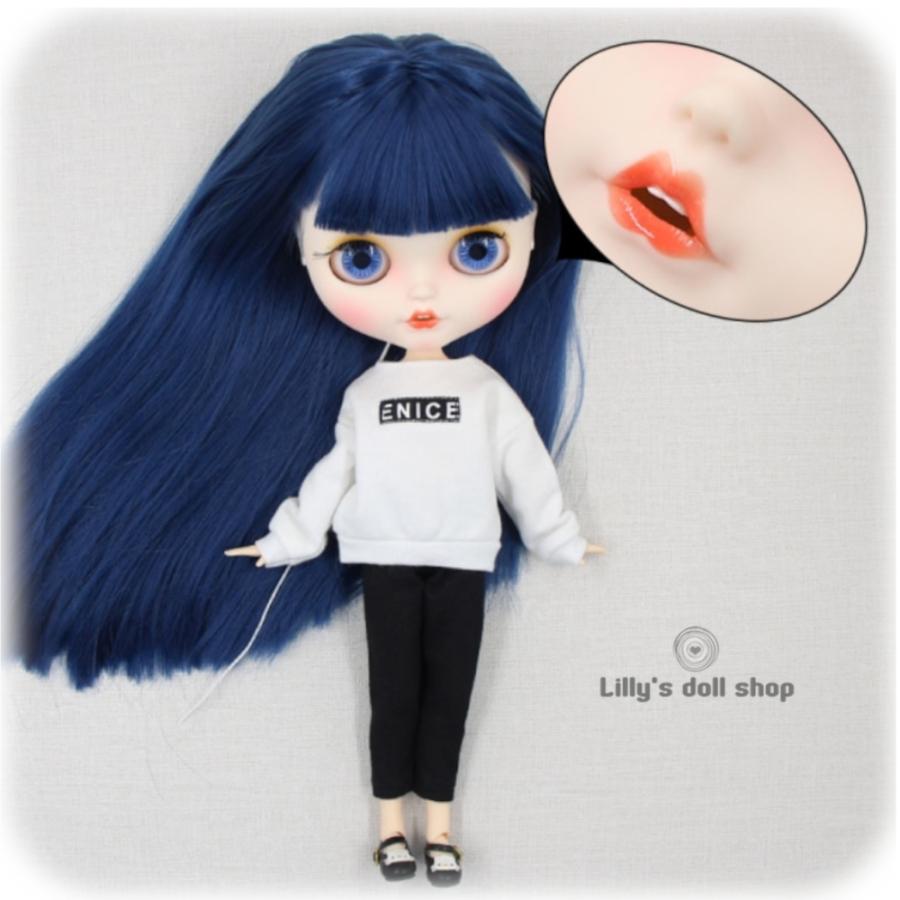 カスタムアイシードール 青髪の女の子 くびかしげ アウトフィット付き