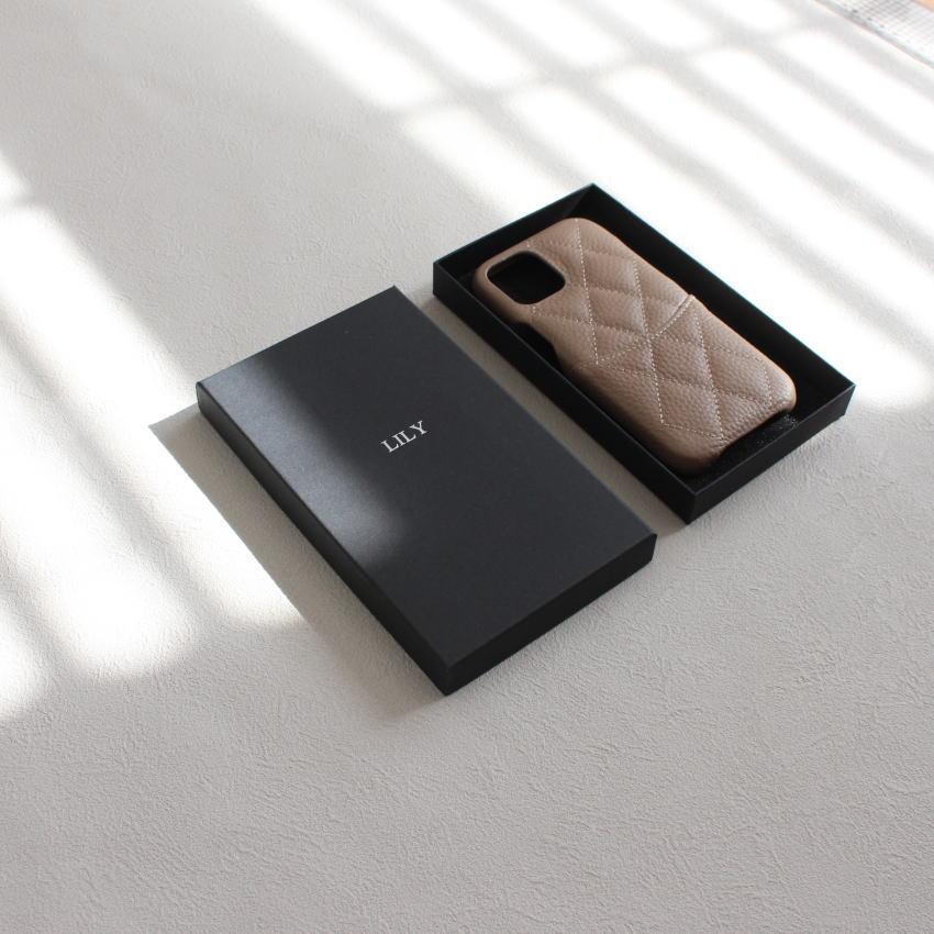 iphone15 ケース 背面収納 名入れ 本革 刻印 iPhoneケース 革 カード収納 キルティング レザー イニシャル カバー｜lily-shopper｜15