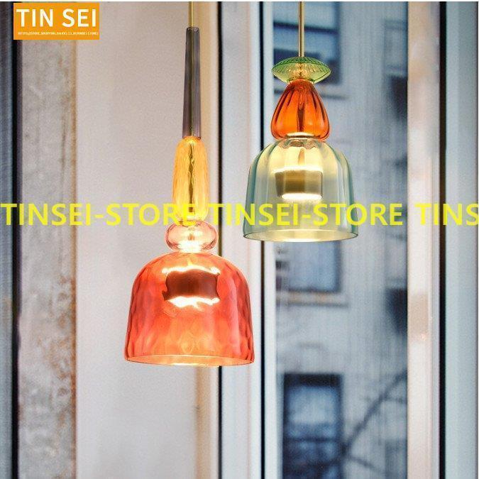 ペンダントライト カラフル 吊下げ灯 シャンデリア 北欧 間接照明 シンプル 工事必要 ガラス工芸 シーリングライト 現代レストラン 天井照明 カフェ風 北欧 ペンダントライト 間接照明 シンプル シーリングライト 天井照明