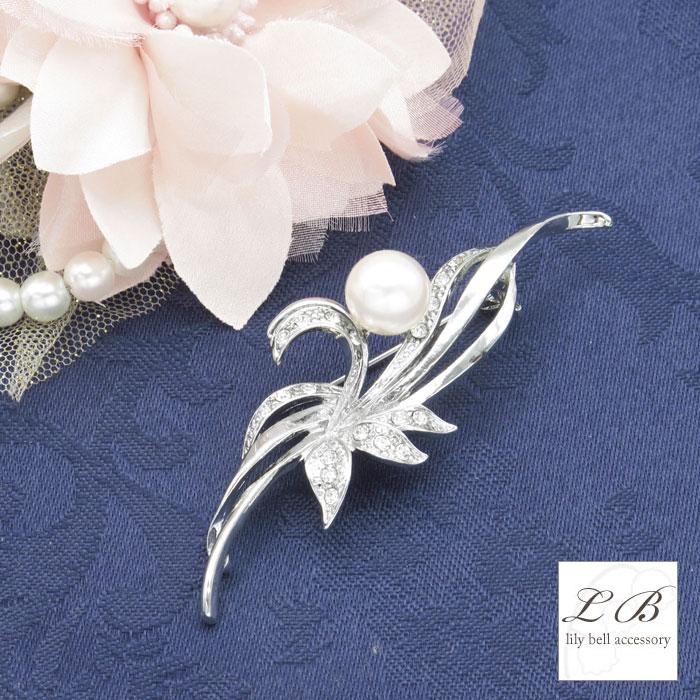SILVERシルバー　　花と真珠のエレガントブローチ SILVERシルバー 花と真珠のエレガントブローチ 花パールのエレガント
