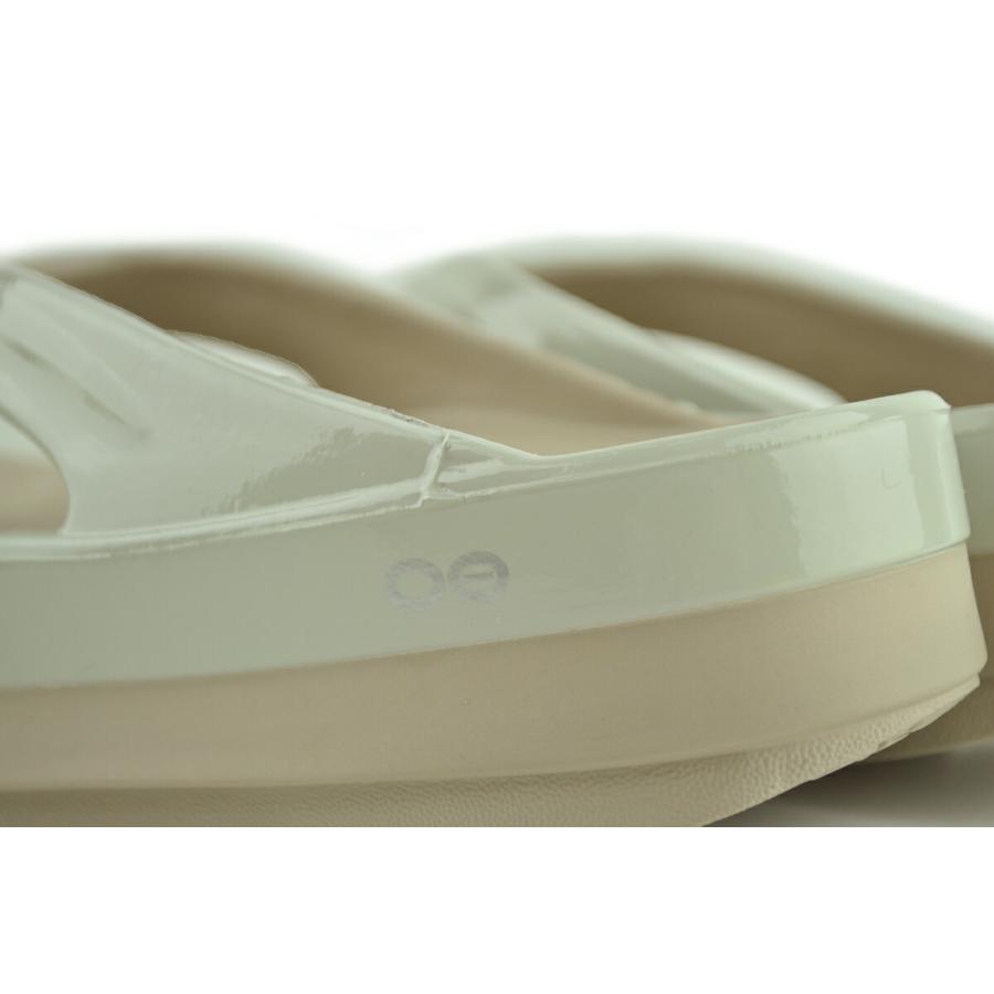 OOFOS（ウーフォス） [ポイント10倍] OOFOS OOmega OOlala LUXE NOMAD