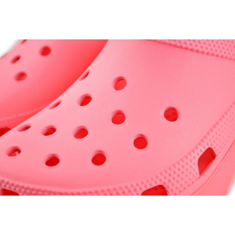 crocs（クロックス） crocs CLASSIC PLATFORM CLOG W GUAVA 206750-6ui