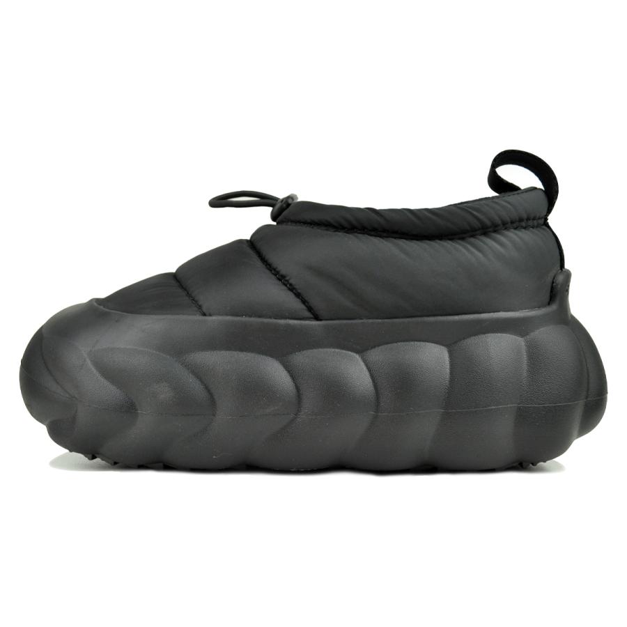 crocs（クロックス） crocs OVERPUFF SHORTY BLACK/BLACK 210668-060