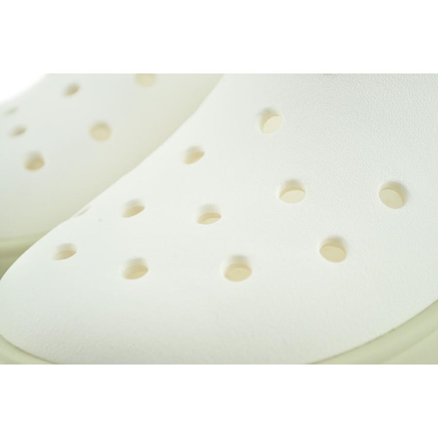 crocs（クロックス） crocs CLASSIC STACKED CLOG CHALK 211355-0wv
