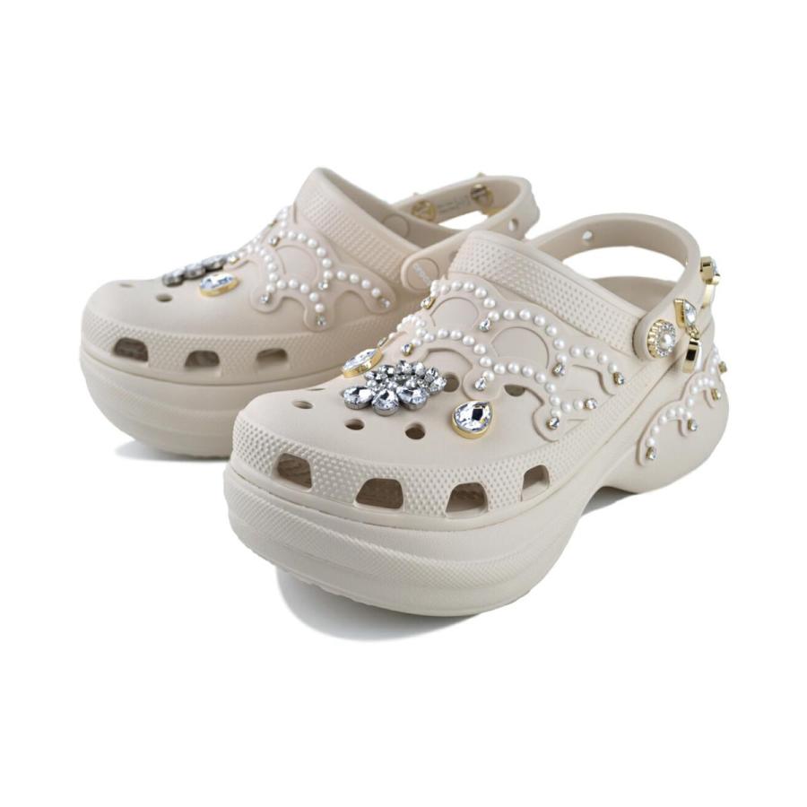 crocs（クロックス） crocs BAE PINNACLE EMBELLISHED CLOG FRAPPE