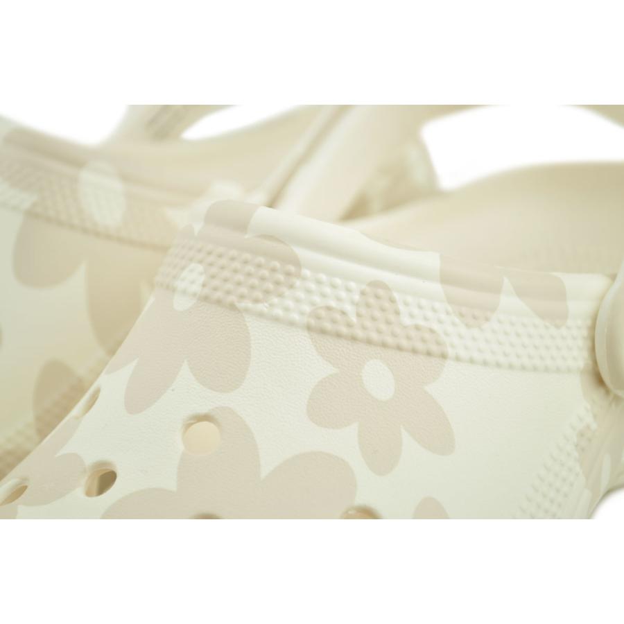crocs（クロックス） crocs CLASSIC POP PETALS CLOG CHALK/MULTI