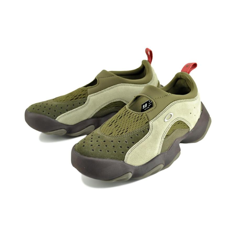Oakley スニーカー factory サンダル　美品箱付き OAKLEY（オークリー） OAKLEY FACTORY TEAM FLESH SANDAL STONE/OLIVE