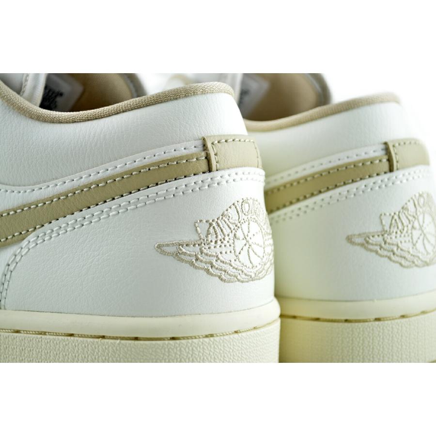 NIKE（ナイキ） NIKE WMNS AIR JORDAN 1 LOW sail/rattan-pale ivory