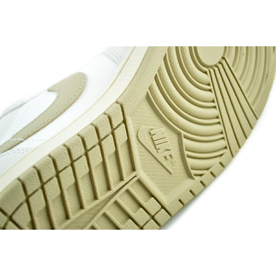 NIKE（ナイキ） NIKE WMNS AIR JORDAN 1 LOW sail/rattan-pale ivory