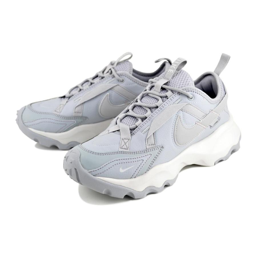 NIKE（ナイキ） NIKE WMNS TC 7900 wolf grey/mtlc platinum dd9682