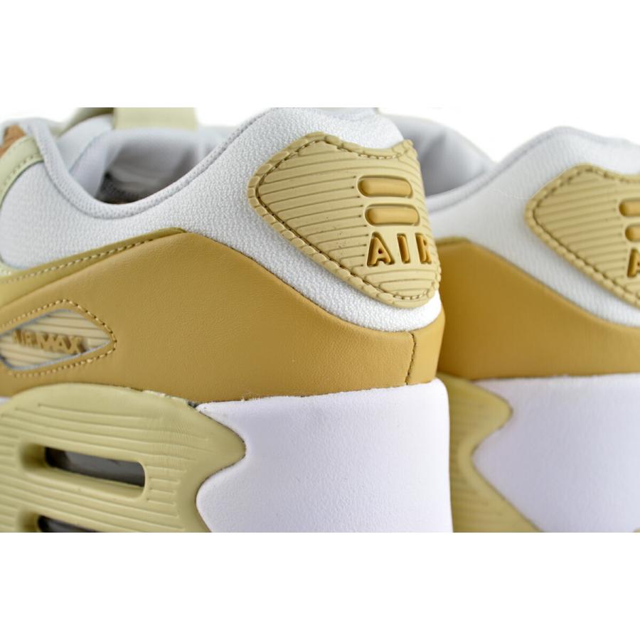 NIKE（ナイキ） NIKE AIR MAX 90 LV8 wht/team gold-club gold fd4328