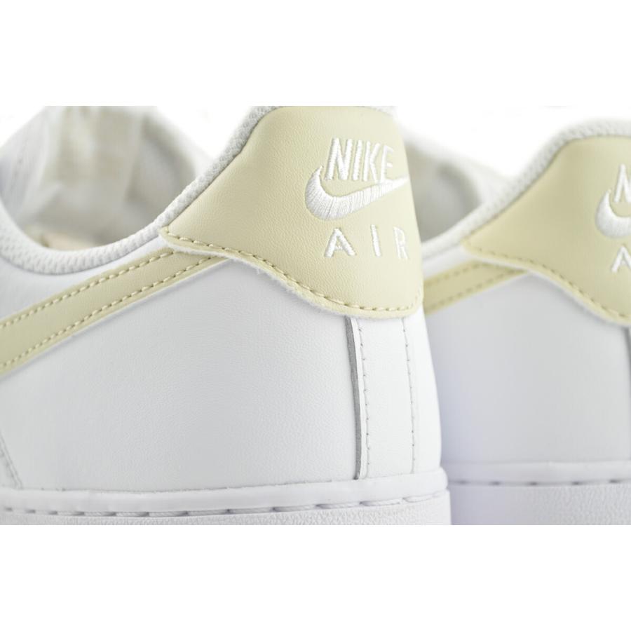 NIKE（ナイキ） NIKE AIR FORCE 1 07 wht/lt khaki-wht fj4146-111