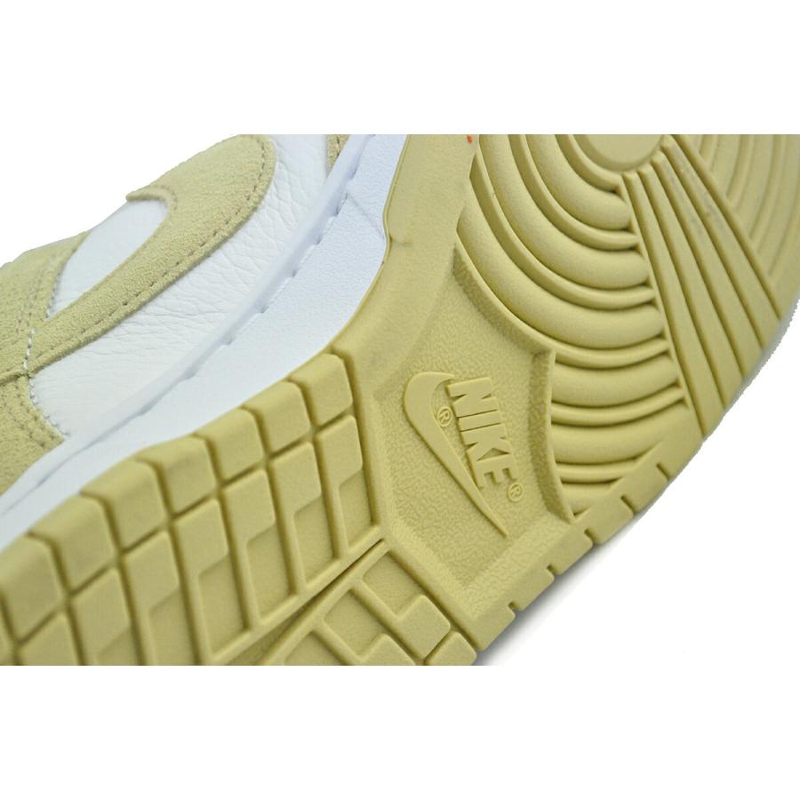 NIKE（ナイキ） NIKE DUNK LOW RETRO SE wht/tm gold-wht fq8249-102