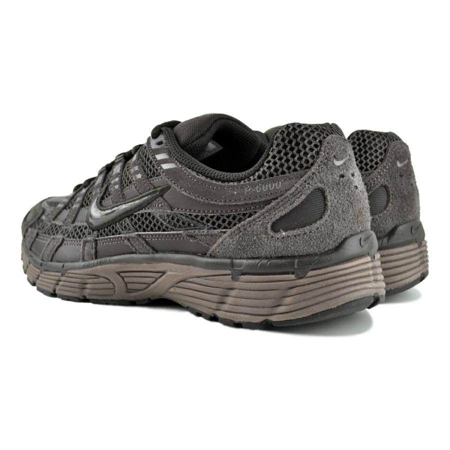 NIKE（ナイキ） NIKE P-6000 SE velvet brown/velvet brown hf0015-204