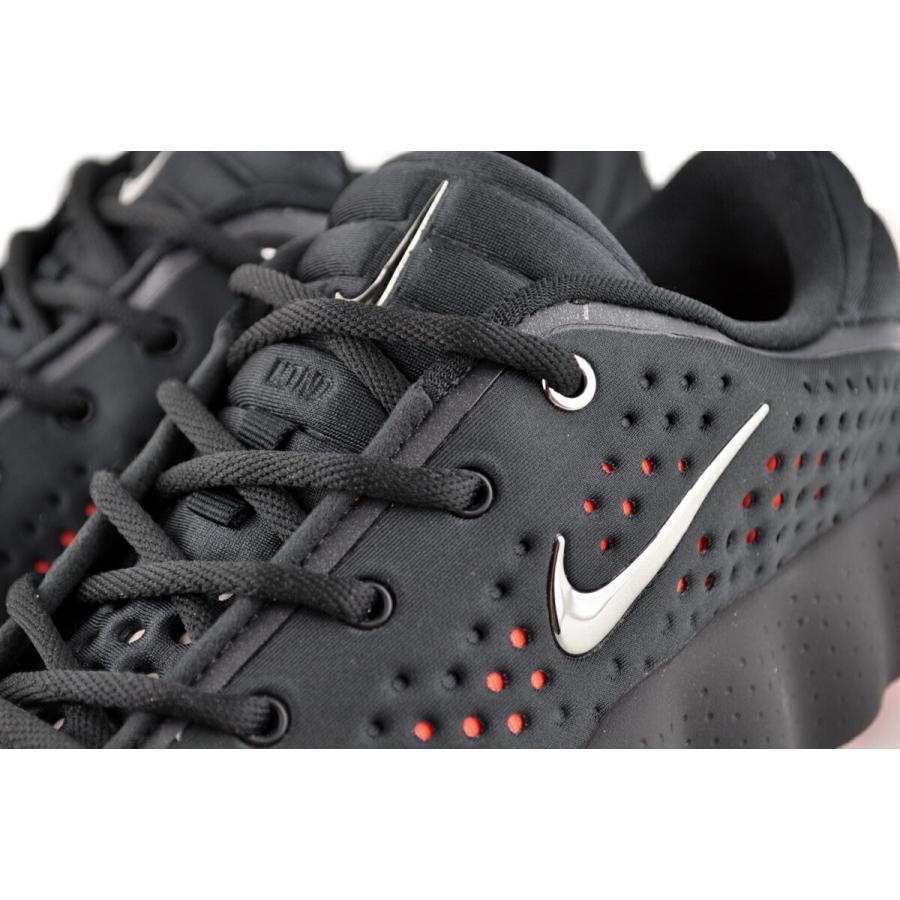 NIKE（ナイキ） NIKE MIND 002 blk/chrome-hyper crimson hq4308-001