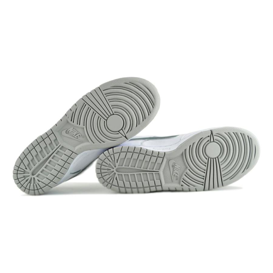 ダンク（NIKE） NIKE SB DUNK LOW OG QS SUPREME wht/metallic silver