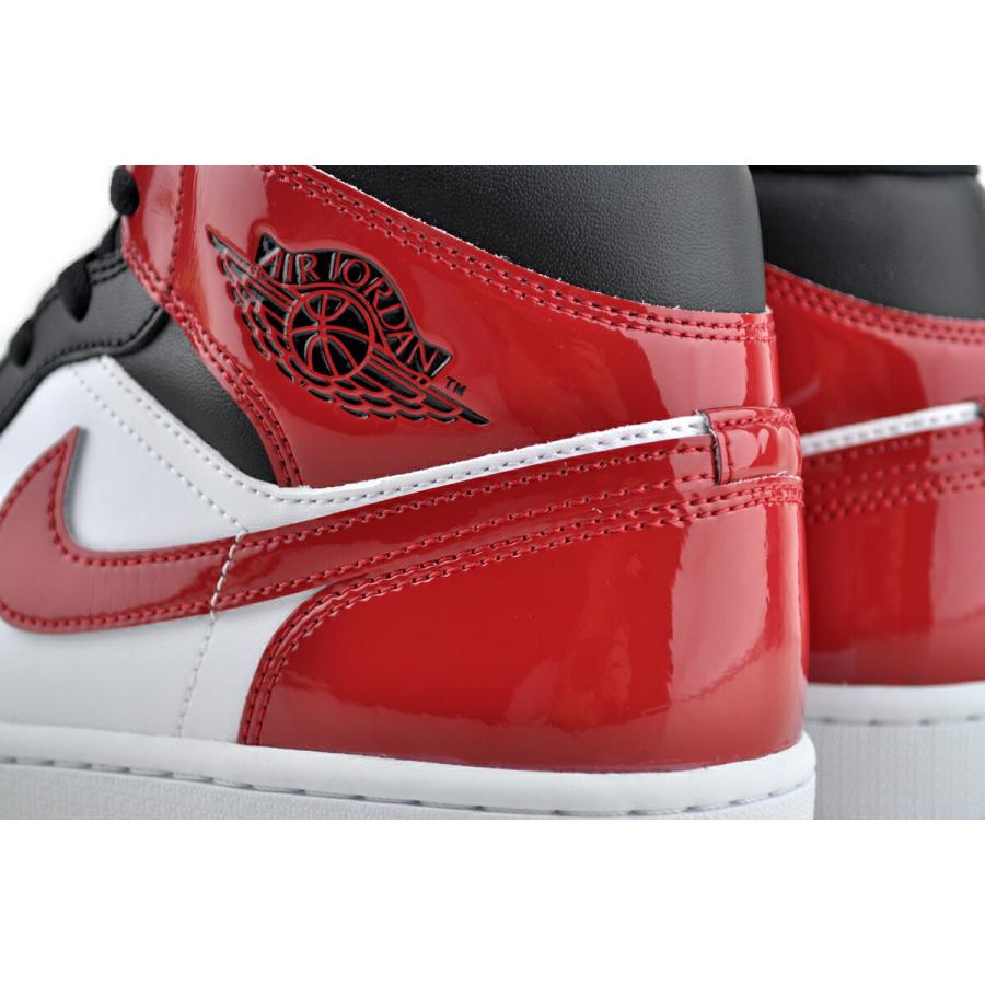 新年価格　NIKE WMS AIR JORDAN1 MID RETRO 　サイズ28cm BLACK WHITE RED エア ジョーダン 1 NIKE AIR JORDAN MID SE blk/varsity red-wht