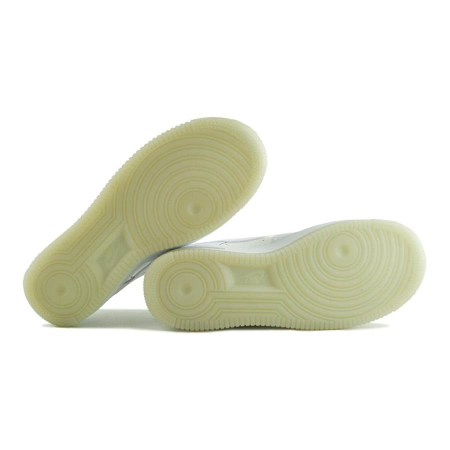 エア フォース 1 NIKE WMNS AIR FORCE 07 wht/wht-multi-color-ghost