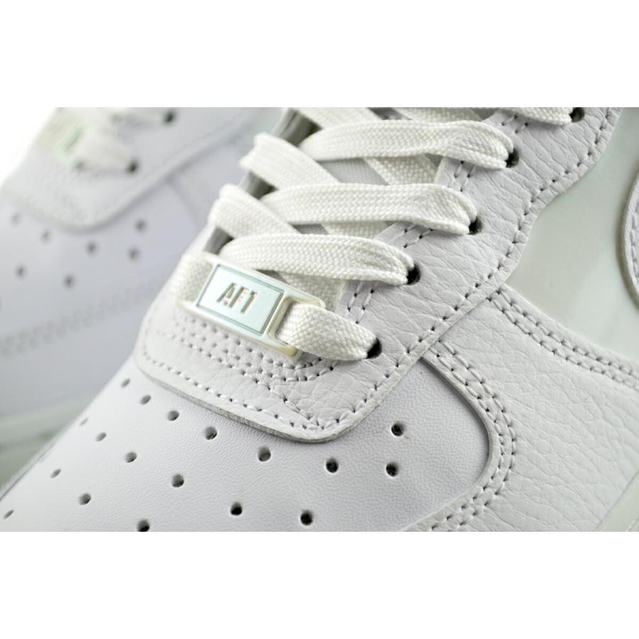 エア フォース 1 NIKE WMNS AIR FORCE 07 wht/wht-multi-color-ghost