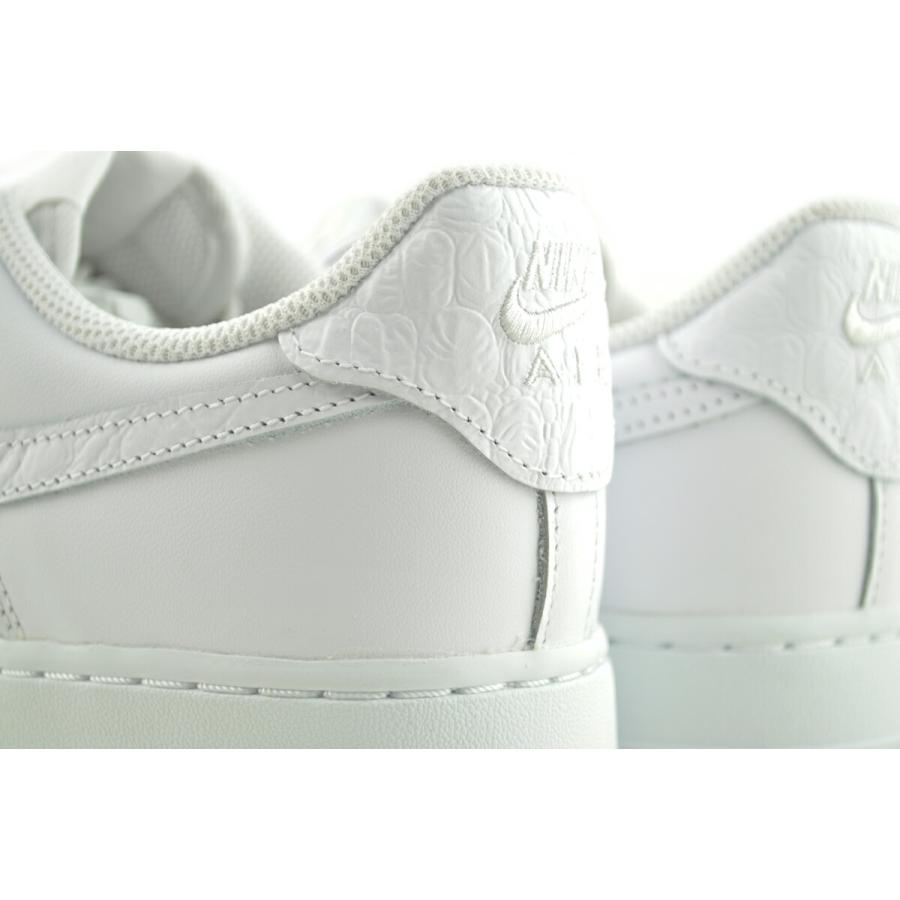 エア フォース 1 NIKE WMNS AIR FORCE 07 SE wht/wht-neutral grey