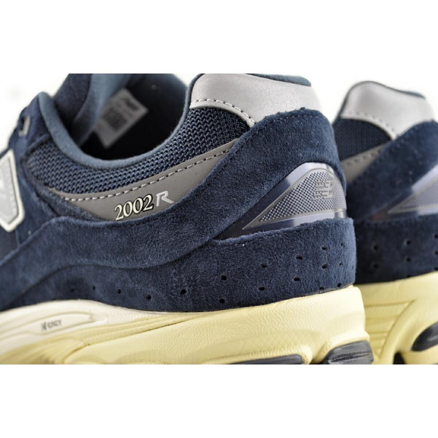 New Balance（ニューバランス） NEW BALANCE M2002RCA ECLIPSE