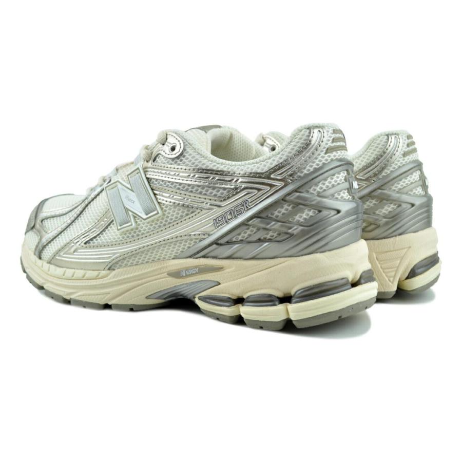 【新品未使用】【大人気】New Balance U1906R ベージュ 23cm New Balance（ニューバランス） スニーカー U1906R レディース