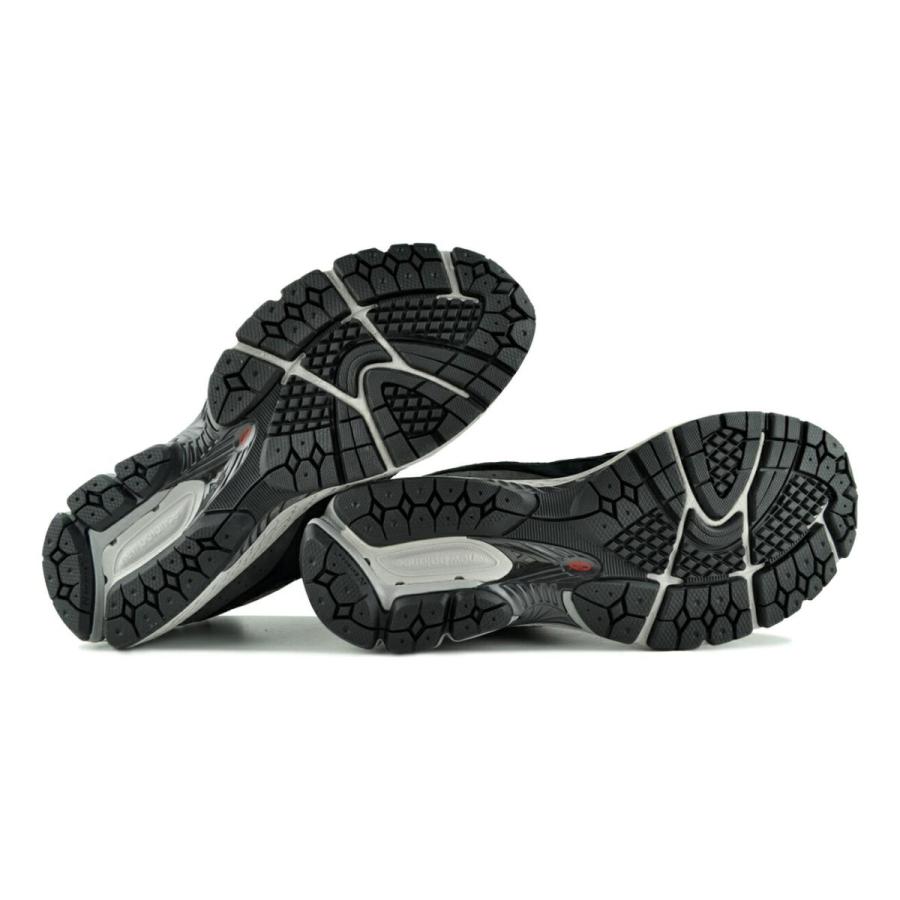 New Balance（ニューバランス） NEW BALANCE U2002RC BLACK GREY